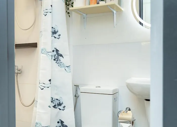 Apartamento Fully Furnished Urban Oasis Free Pool